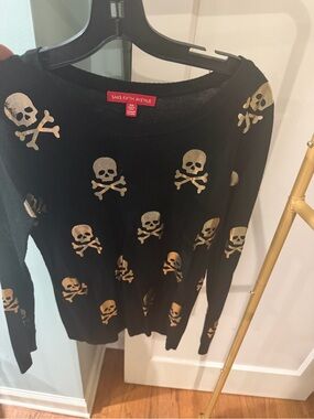 Saks Fifth Avenue Black Sweater with Metallic Gold Skull Print